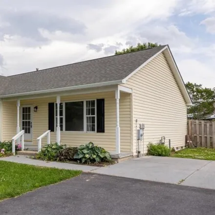 Buy this 3 bed house on 152 Dots Way in Frederick County, VA 22602