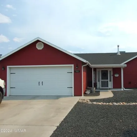 Buy this 3 bed house on 775 Sandstone Circle in Taylor, Navajo County