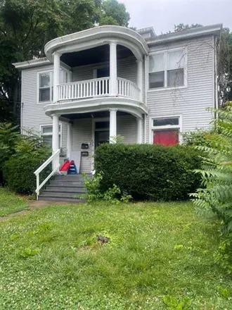Buy this studio house on 1613 Iliff Avenue in Saint Lawrence Corners, Cincinnati
