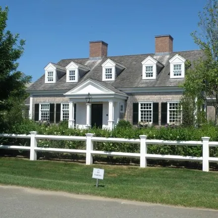 Buy this 5 bed house on 7 Field Club Lane in Edgartown, MA 02539