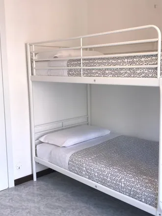 Rent this 3 bed room on Bar Derby in Via Pisanello, 20148 Milan MI