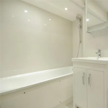 Image 6 - 2a Ellerdale Road, London, NW3 6BD, United Kingdom - Apartment for rent