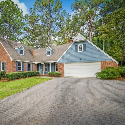 Buy this 5 bed house on Serpentine Drive in Southern Pines, NC 28387