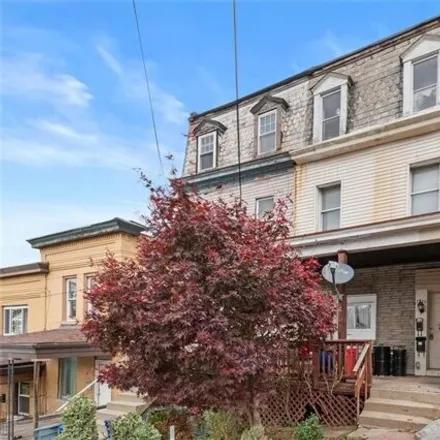 Buy this studio house on 1300 West Sycamore Street in Pittsburgh, PA 15211