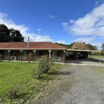 Rent this 5 bed apartment on Latrobe Road in Maryvale VIC 3840, Australia