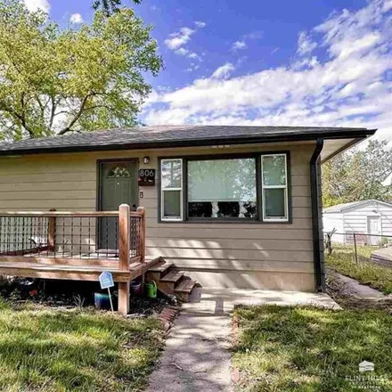Buy this 4 bed house on 812 West 9th Street in Junction City, KS 66441