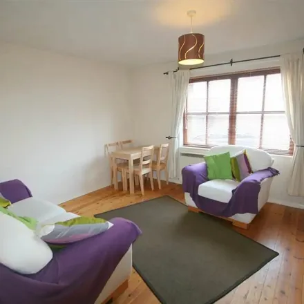 Rent this 2 bed townhouse on Downshire Road in Holywood, BT18 9LX