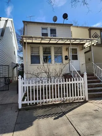 Buy this 4 bed house on 158-20 77th Avenue in New York, NY 11366