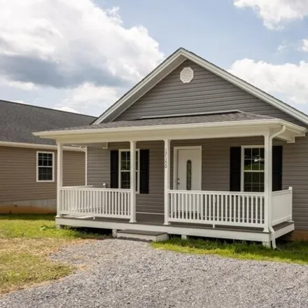 Buy this 3 bed house on 17108 Mount Pleasant Road in Elkton, VA 22827