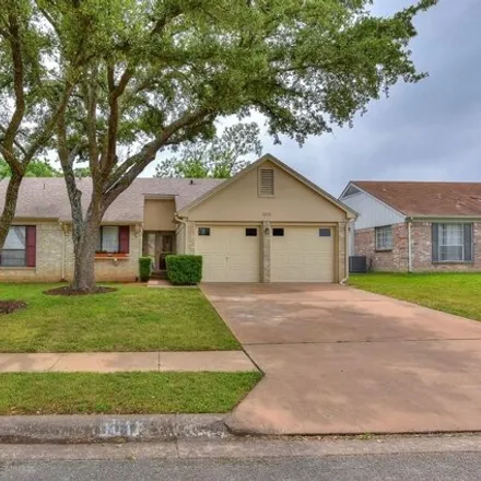 Buy this 3 bed house on 1011 Prairie Ridge Trail in Pflugerville, TX 78766