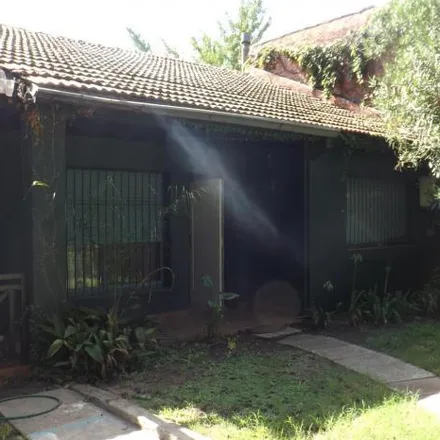Buy this 2 bed house on Entre Ríos in Partido de Tigre, Don Torcuato