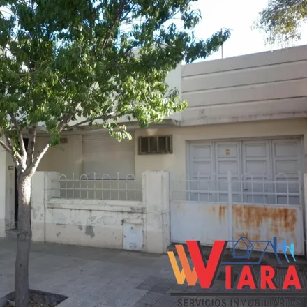 Buy this studio house on Calle 16 800 in Centro, General Pico