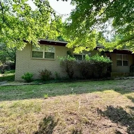 Rent this 2 bed house on 362 North Assembly Road in Fayetteville, AR 72701