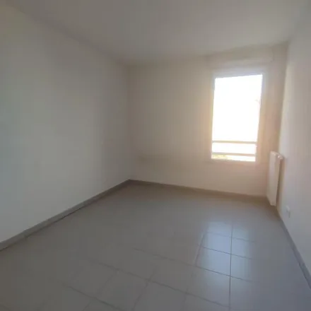 Rent this 3 bed apartment on 44 Rue Jean-Pierre Petit in A, 31700 Blagnac