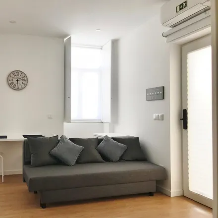 Rent this 1 bed apartment on G. Mendes da Maia in Rua Gonçalo Mendes da Maia, 4425-632 Pedrouços