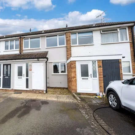 Rent this 2 bed townhouse on Flavells Lane in Gornal Wood, Dudley