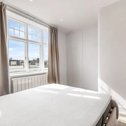 Rent this 1 bed apartment on 69 King's Road in London, SW3 4NJ