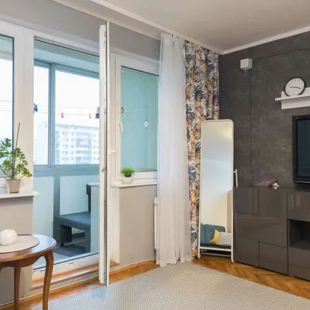 Rent this 3 bed apartment on Szkoła Podstawowa nr 89 w Gdańsku im. Tadeusza Mazowieckiego in Szyprów, 80-340 Gdańsk