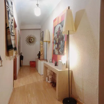 Image 7 - Calle Luisa Fernanda, 15, 28008 Madrid, Spain - Apartment for rent