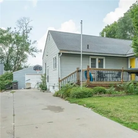 Buy this 5 bed house on 2014 East 23rd Street in Des Moines, IA 50317