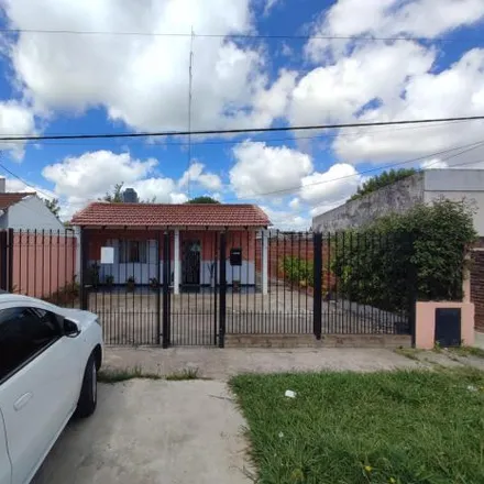 Image 2 - Calle 165 1839, Villa San Carlos, 1923 Berisso, Argentina - House for sale