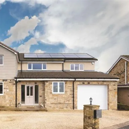 Buy this 5 bed house on Congreve Approach in Rigton Hill, LS17 9BN