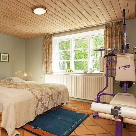Rent this 5 bed house on Døgneren Thyholm in Nørregade, 7790 Thyholm