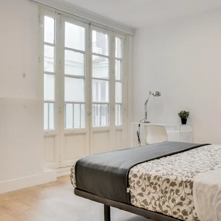 Rent this 13 bed room on Centro de Turismo de Sol in Puerta del Sol, 28013 Madrid