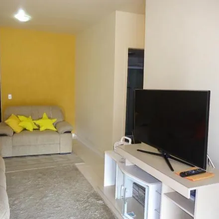 Buy this 2 bed apartment on Estação de Tratamento de Esgoto Toque-Toque in Avenida Visconde do Rio Branco, Centro