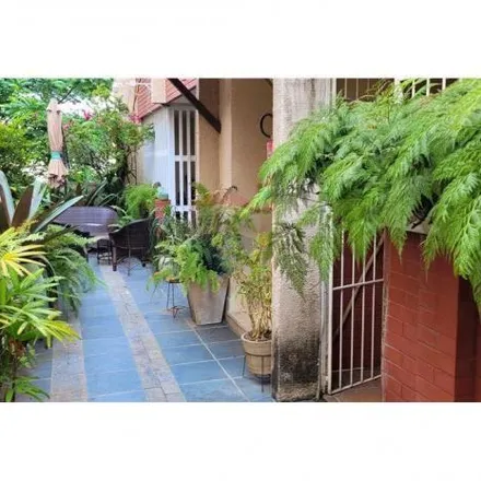 Buy this 3 bed apartment on Rua Desembargador Martinho Garcez in Jardim Guanabara, Rio de Janeiro - RJ