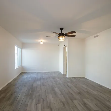 Image 5 - 100 West Maryland Avenue, Phoenix, AZ 85013, USA - Apartment for sale