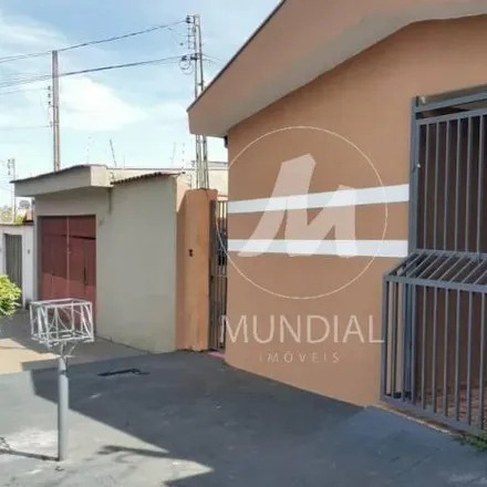 Buy this 3 bed house on Dryanlê Lanches in Rua Adalberto Pajuaba 994, Sumarezinho