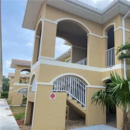 Buy this 3 bed condo on 1099 Winding Pines Circle in Cape Coral, FL 33909