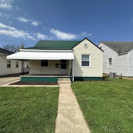 Buy this 3 bed house on 2710 Orchard Avenue in Huntington, WV 25704