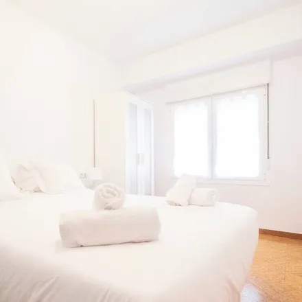 Rent this 2 bed apartment on Gijón / Xixón in Plaza del decano Eduardo Ibaseta, 33207 Gijón