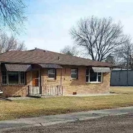 Buy this 4 bed house on 1701 18th Street in Gering, NE 69341