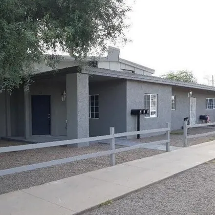 Buy this studio house on 27 South 21st Avenue in Phoenix, AZ 85009