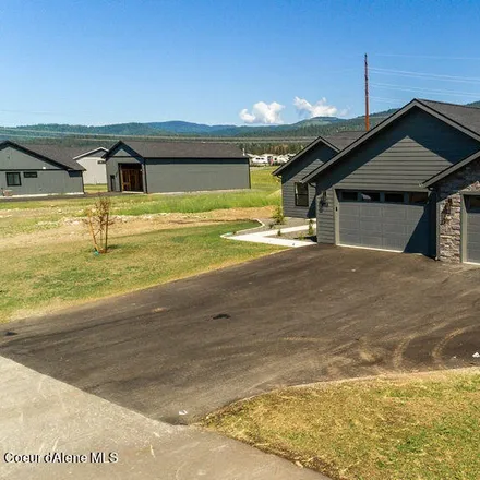 Buy this 4 bed house on 10801 North Split Rock Road in Kootenai County, ID 83835