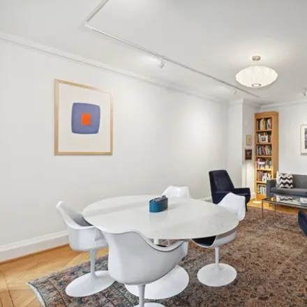 Image 3 - 71 East 95th Street, New York, NY 10128, USA - Apartment for sale