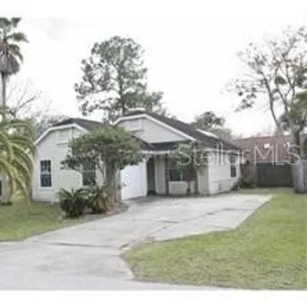 Image 1 - 132 Edgewater Circle, Sanford, FL 32773, USA - House for rent