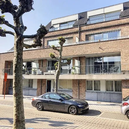 Rent this 2 bed apartment on Kanunnik Andrieslaan 3 in 9990 Maldegem, Belgium