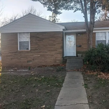 Rent this 2 bed house on 375 Farmer Street in Norman, OK 73072
