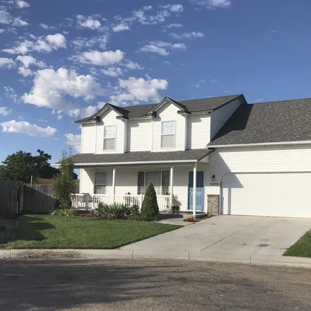 Buy this 4 bed house on 5436 Auburn Avenue in Caldwell, ID 83605