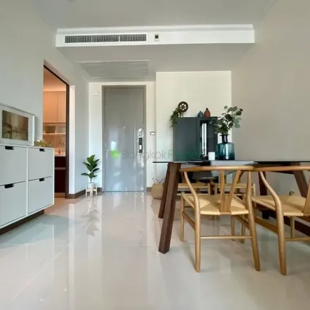 Rent this 2 bed apartment on unnamed road in Din Daeng District, 10400