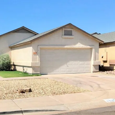 Rent this 4 bed house on 2926 West Potter Drive in Phoenix, AZ 85027