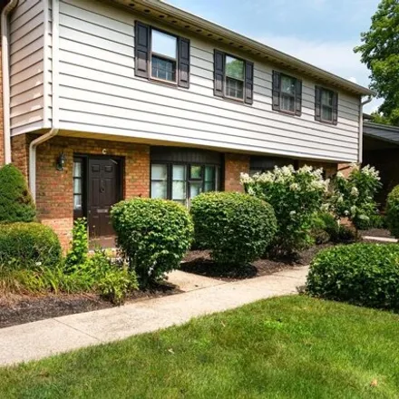 Buy this 3 bed townhouse on 587 Hedgebrooke Avenue in Columbus, OH 43214