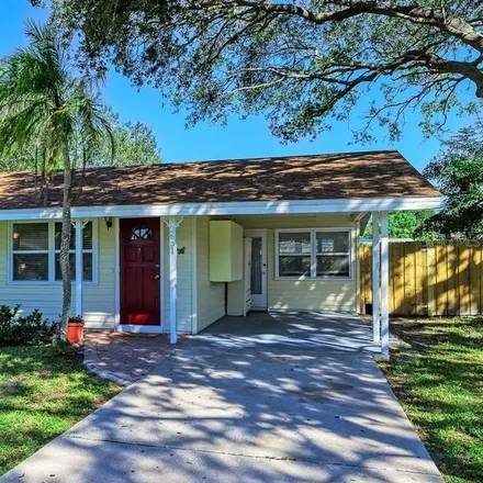 Buy this 2 bed house on 2651 Jamaica Street in Ridge Wood Heights, Sarasota County