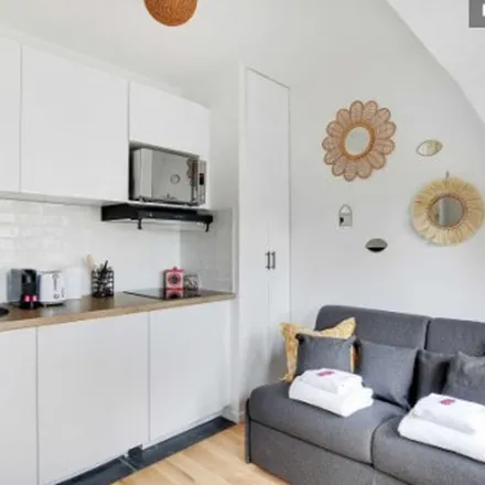 Rent this 1 bed apartment on 30 x Route d'Auteuil aux Lacs in 75016 Paris, France