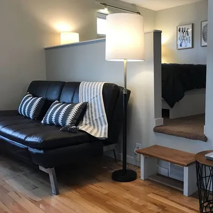 Rent this 1 bed townhouse on Denver