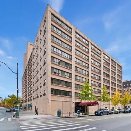 Image 9 - Towers on the Park, West 110th Street, New York, NY 10026, USA - Condo for sale